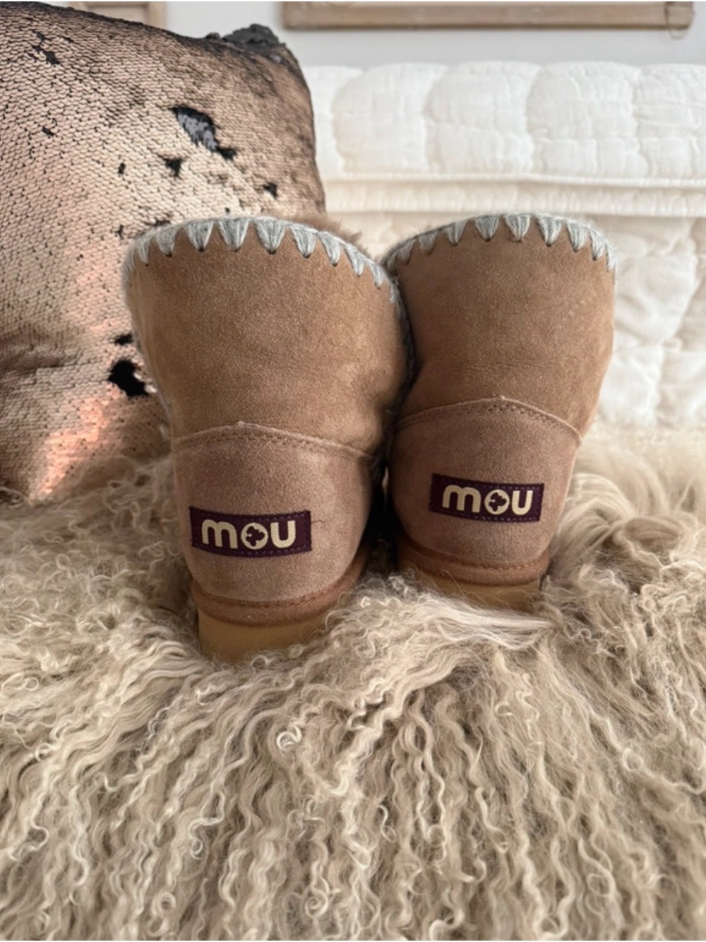 Mou NWOT Chestnut Suede Shearling Booties